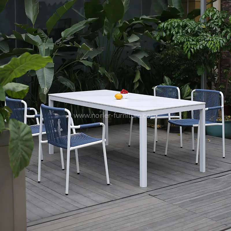 Cinturón tejido de aluminio Mesa y silla al aire libre