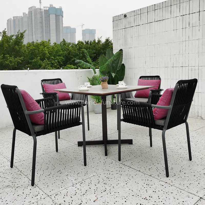 Mesa y sillas de comedor de marco de aluminio al aire libre