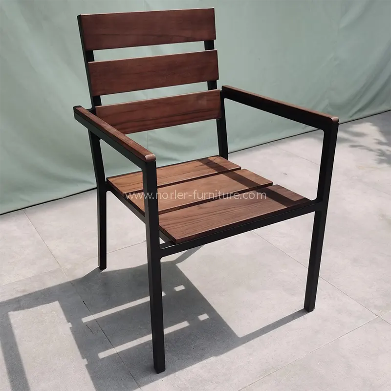 Marco de aluminio al aire libre silla de madera de teca completa